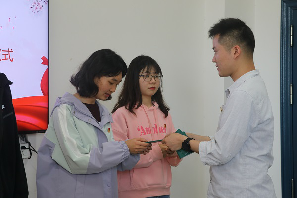 1ab4f71310974ac693e3beacf775a843.png 图片1.png
